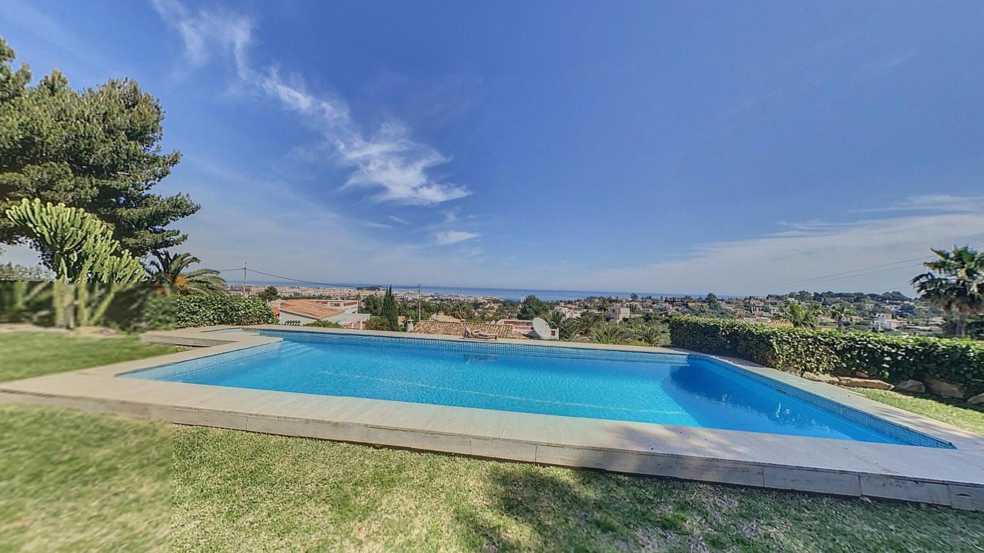 Villa Elegante Con Espectaculares Vistas Al Mediterraneo Dénia