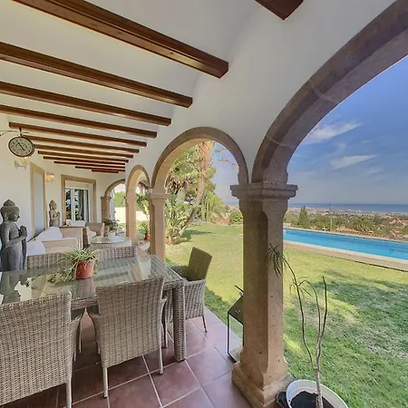 Elegante Villa Con Espectaculares Vistas Al Mediterraneo Denia Exterior photo