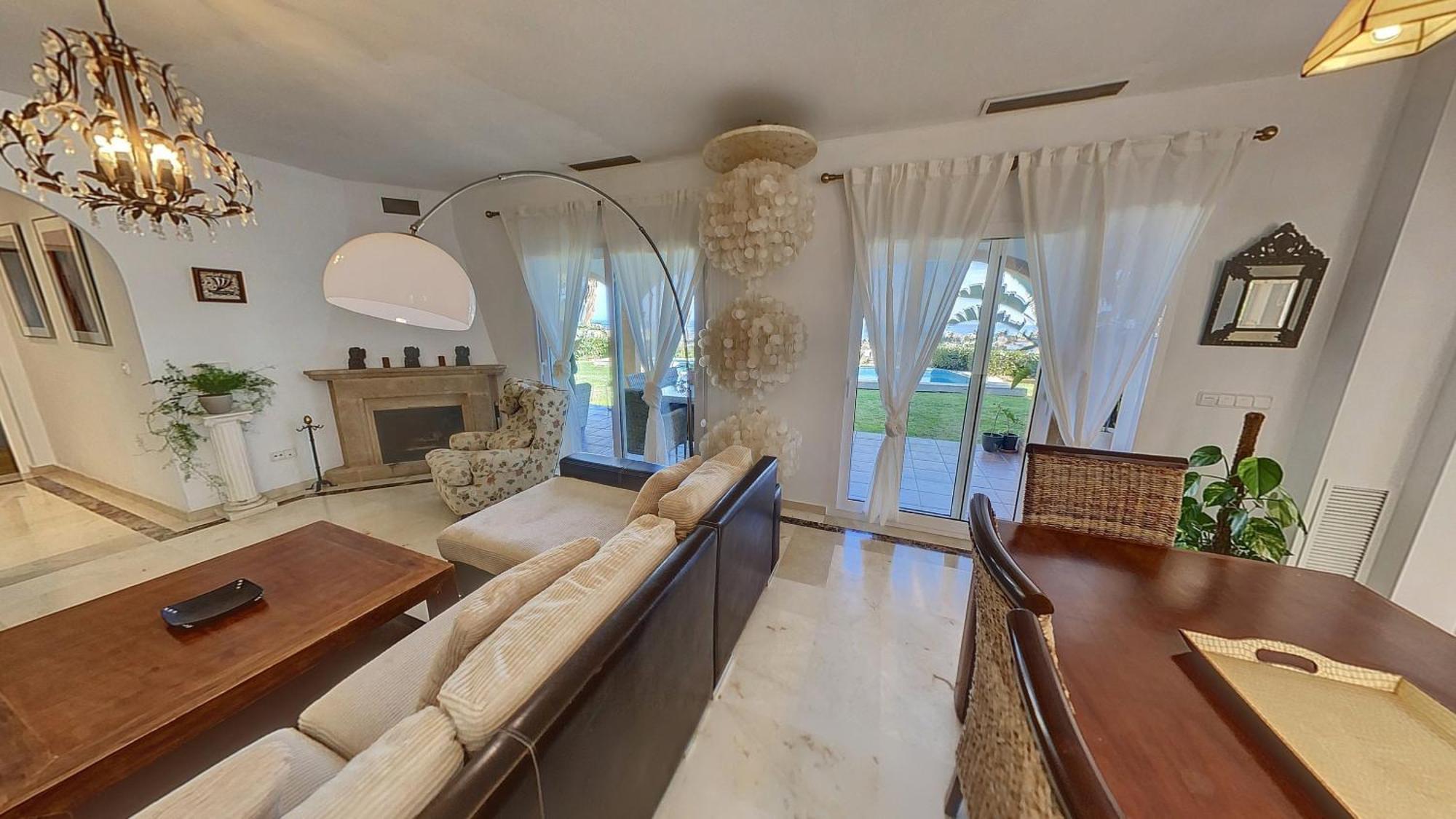 Villa Elegante Con Espectaculares Vistas Al Mediterraneo